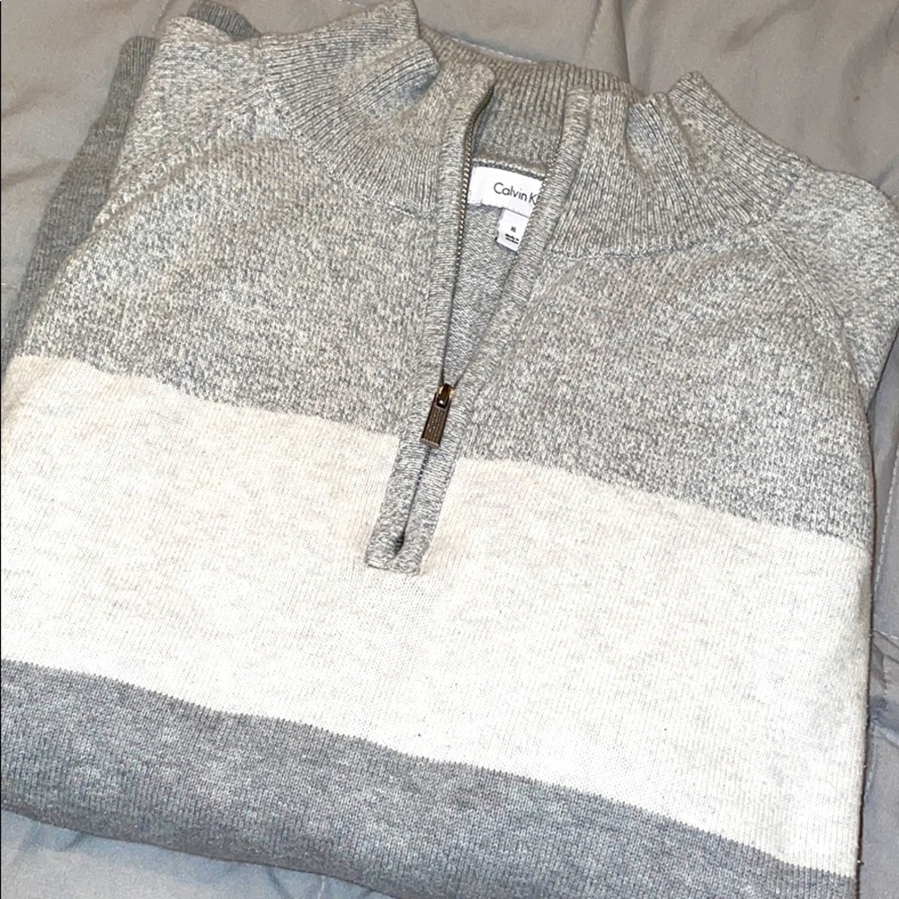 Calvin Klein sweater size XL